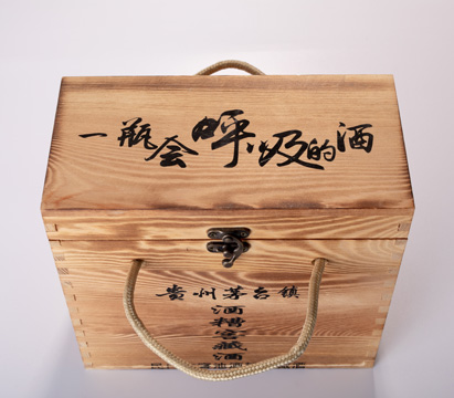 應該從這幾個方面選用木制酒水包裝盒的材質